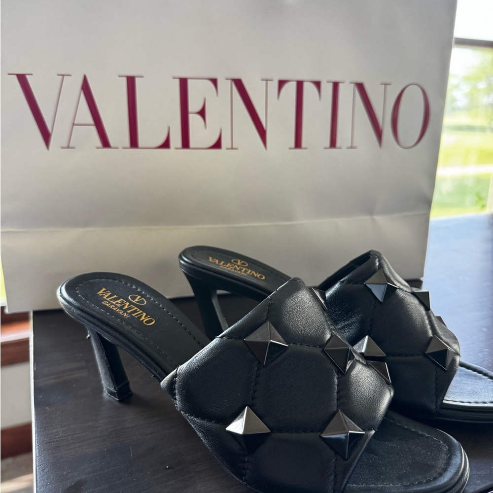 Valentino Black Heels with Luxurious Design